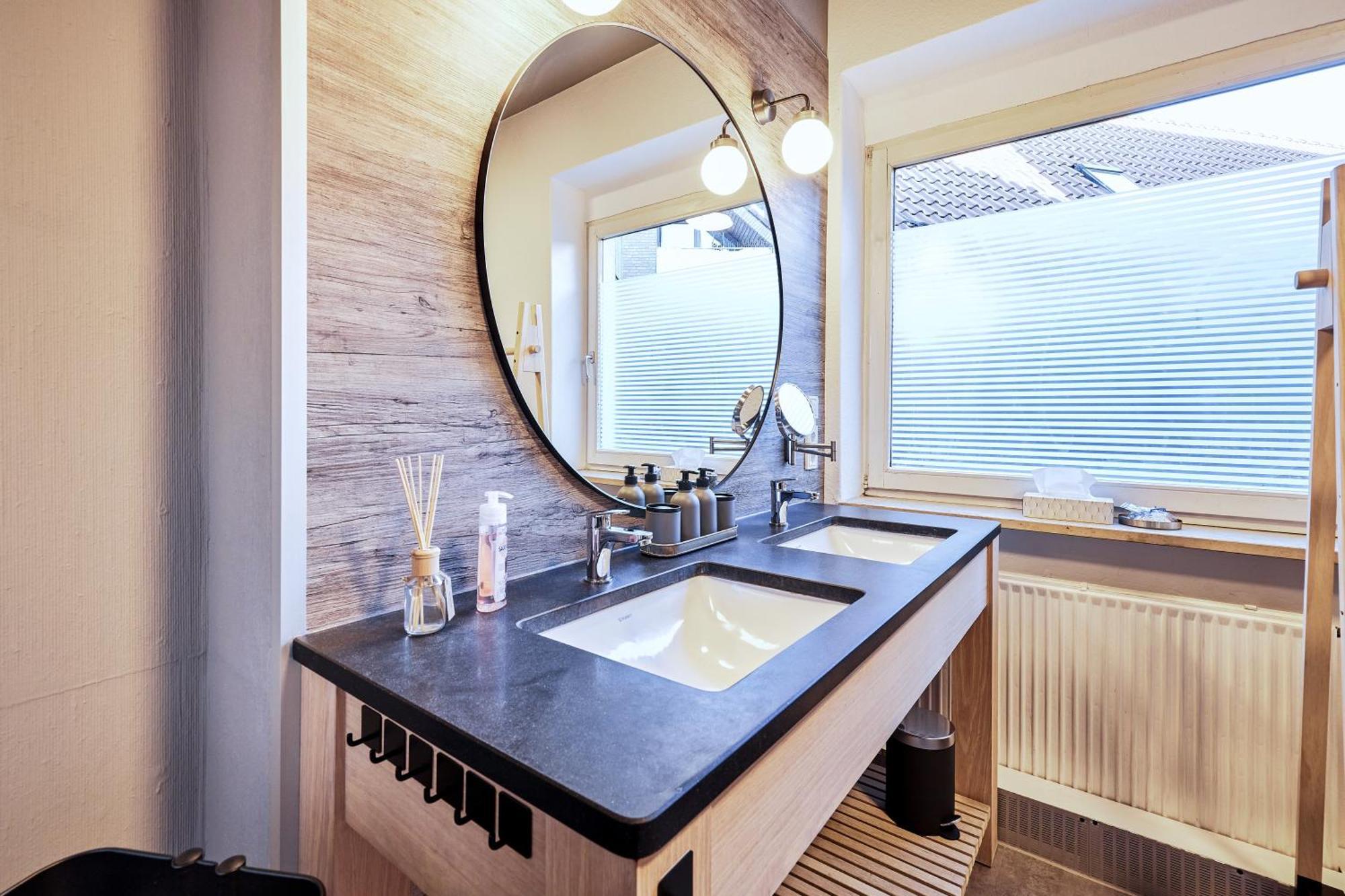 Nobilis Apartment - 7 Pers - Marktplatz - Netflix - Ps4 Lingen Esterno foto